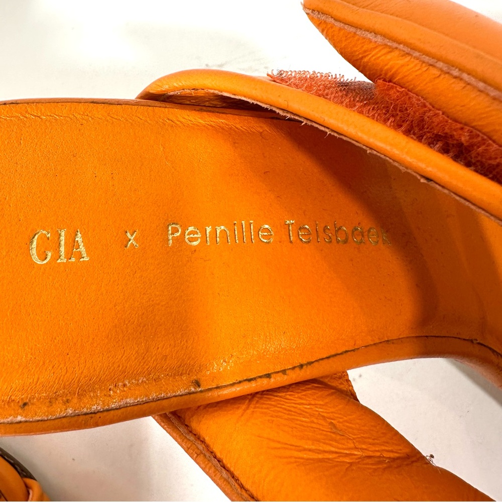 Gia Borghini x Pernille Teisbaek Two Strap High Heel Sandal Size 36.5 - Picture 8 of 10